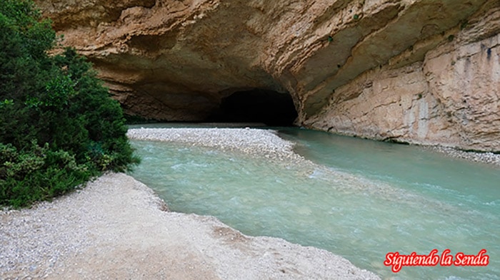 cueva de Picamartillo