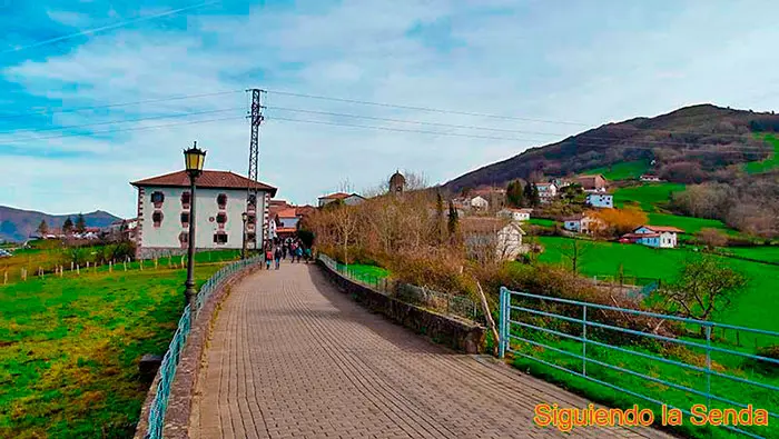 Cuevas de Zugarramurdi y Museo de las Brujas