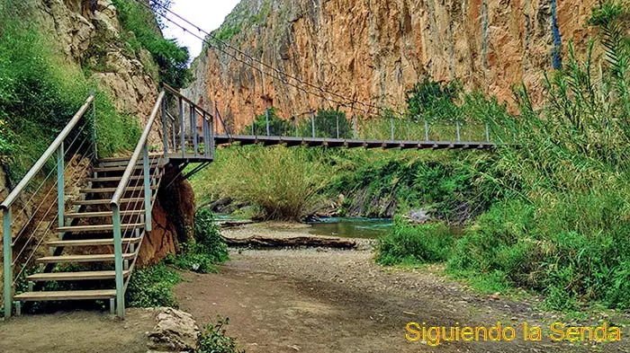 Puentes Colgantes, Calderones, Chulilla