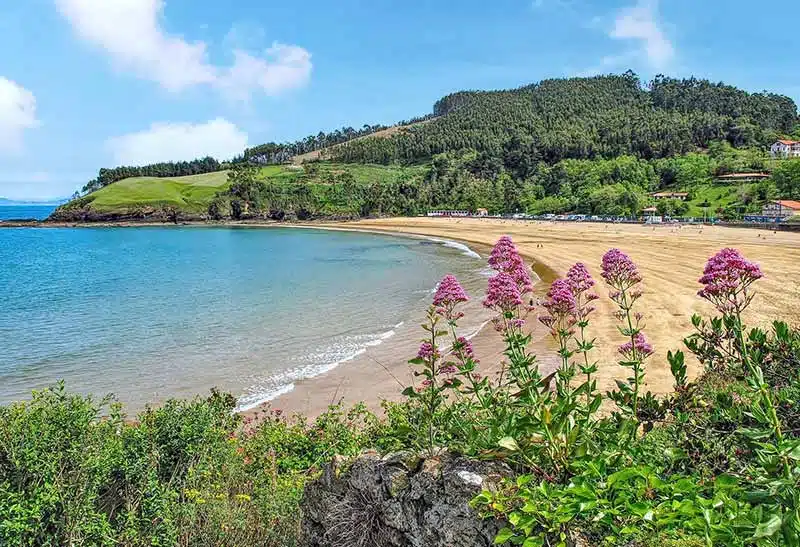 Playa de Karraspio en Lekeitio