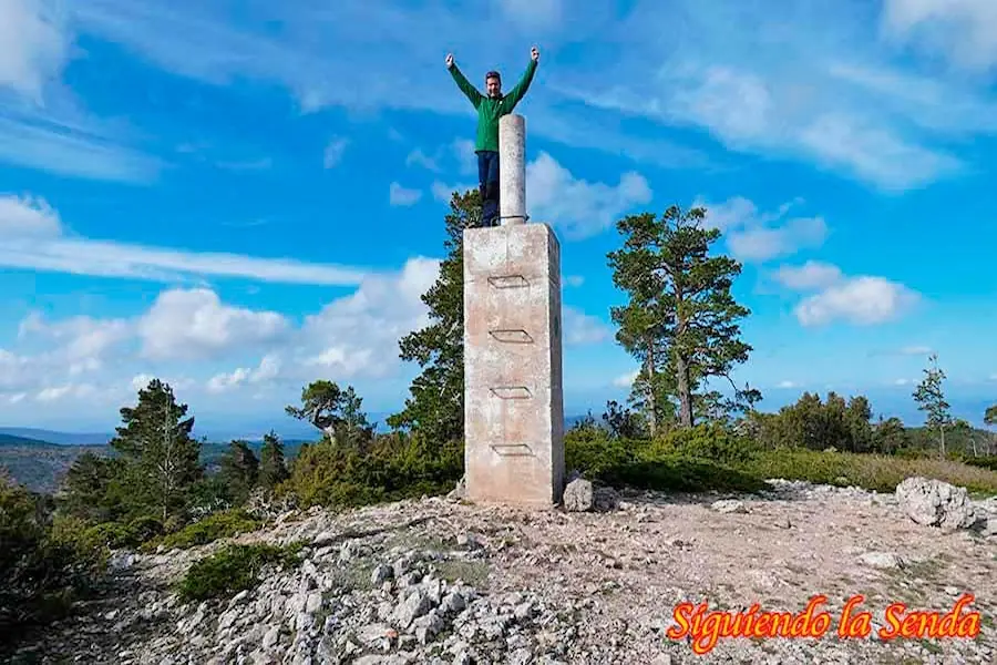 El Bautizo de las Cimas: ¿Cómo se Elige el Nombre de las Montañas? 5 Ascensión al Alto de las Barracas o Cerro Calderón