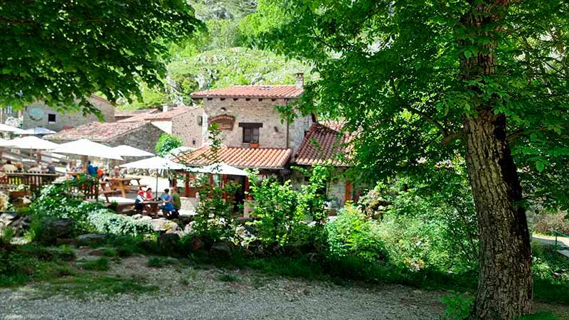 ruta a Bulnes desde Poncebos 