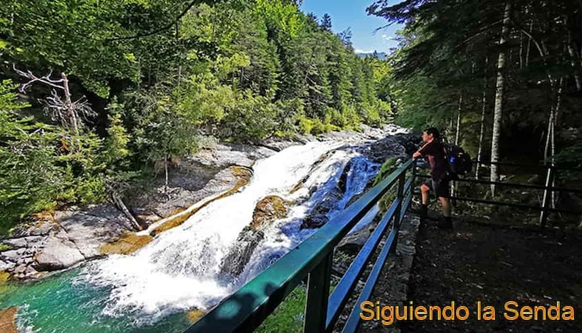 Descubre el camino De Torla a la Pradera de Ordesa por Turieto 1 Cascada de los Abetos desde Torla a la pradera de Ordesa por Turieto