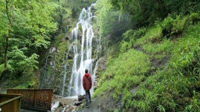 Ruta Cascada de Xurbeo