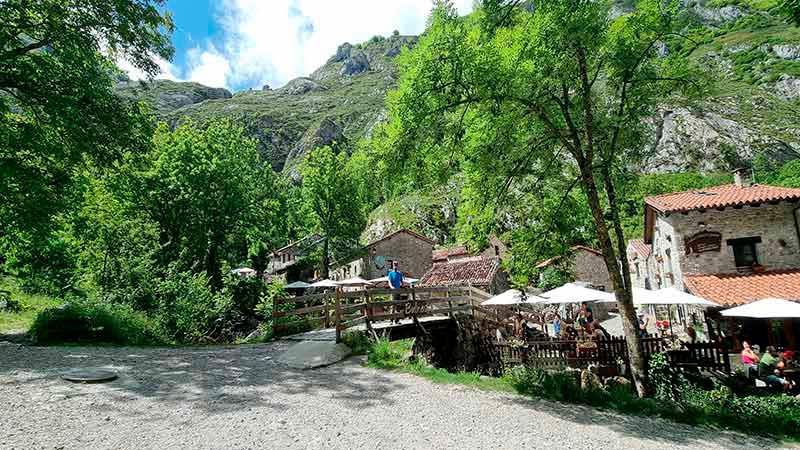 ruta a Bulnes desde Poncebos 